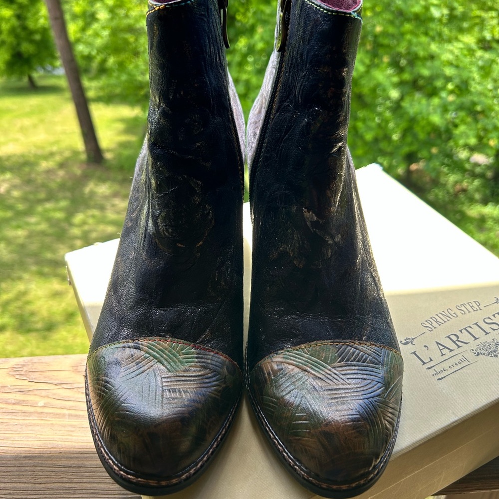 L'ATISTE Waterlily Boots